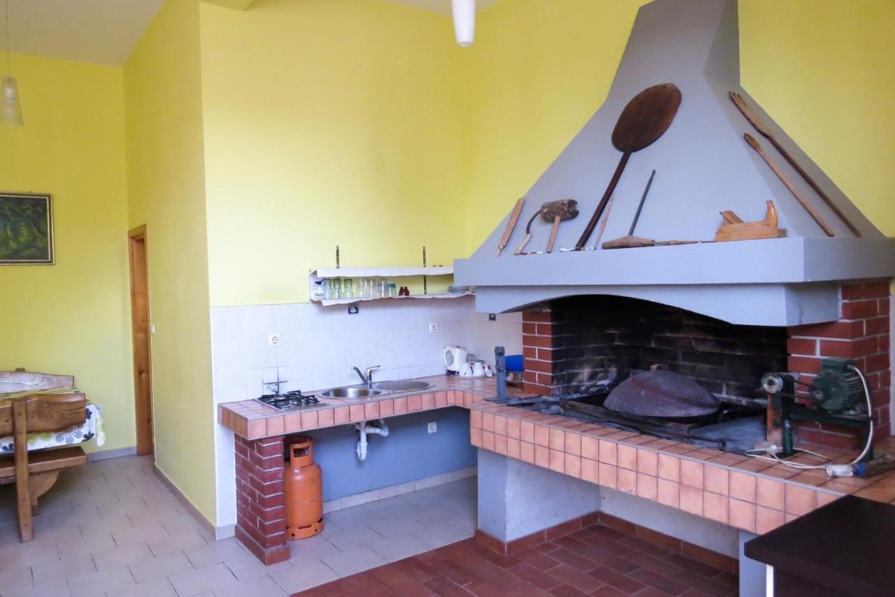Bungalow Vice With Pool Pakoštane Dış mekan fotoğraf