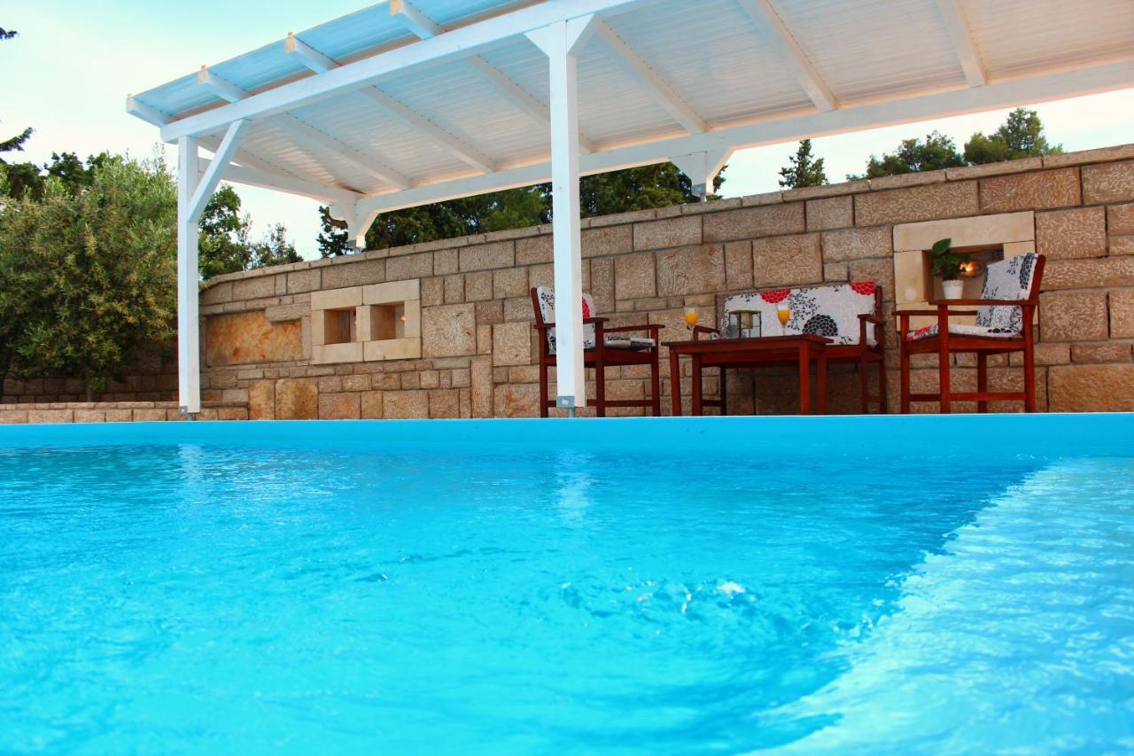 Bungalow Vice With Pool Pakoštane Dış mekan fotoğraf